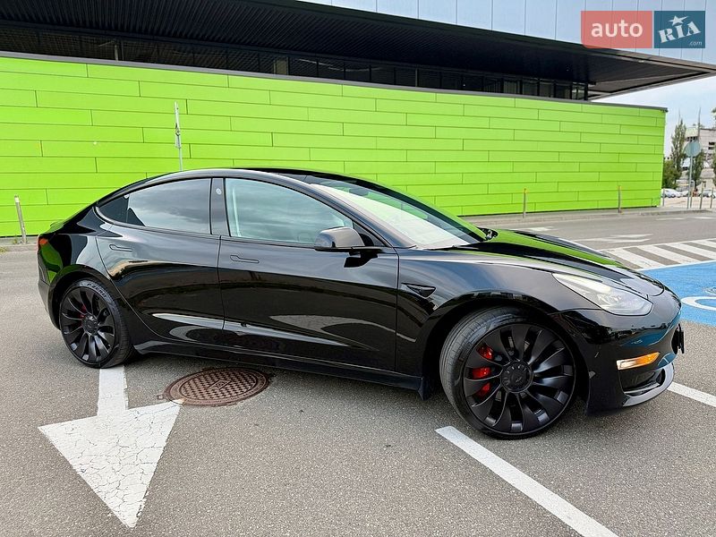Седан Tesla Model 3 2023 в Києві фото 12 Седан Tesla Model 3 2023 в Києві