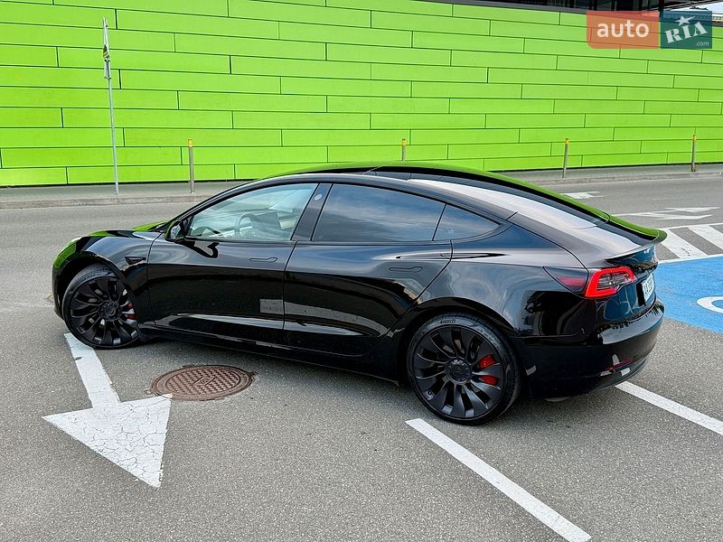 Седан Tesla Model 3 2023 в Києві фото 23 Седан Tesla Model 3 2023 в Києві