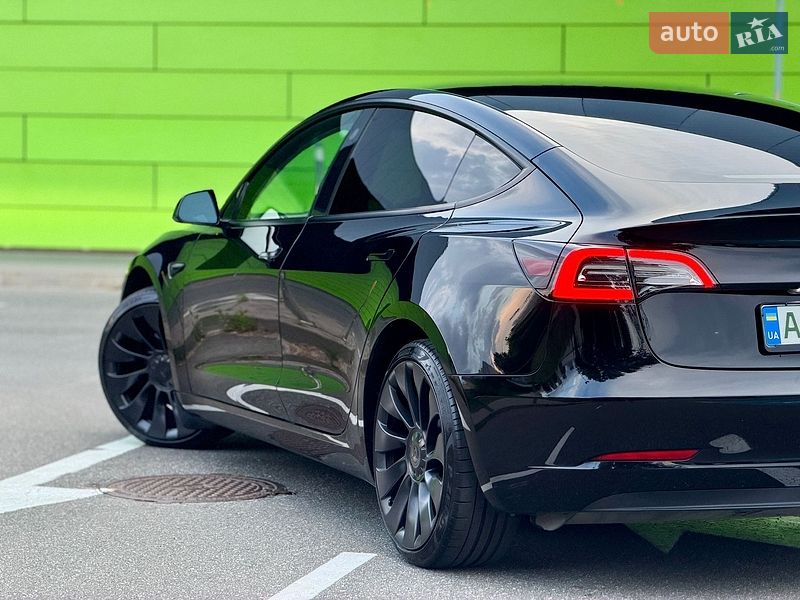 Седан Tesla Model 3 2023 в Києві фото 26 Седан Tesla Model 3 2023 в Києві
