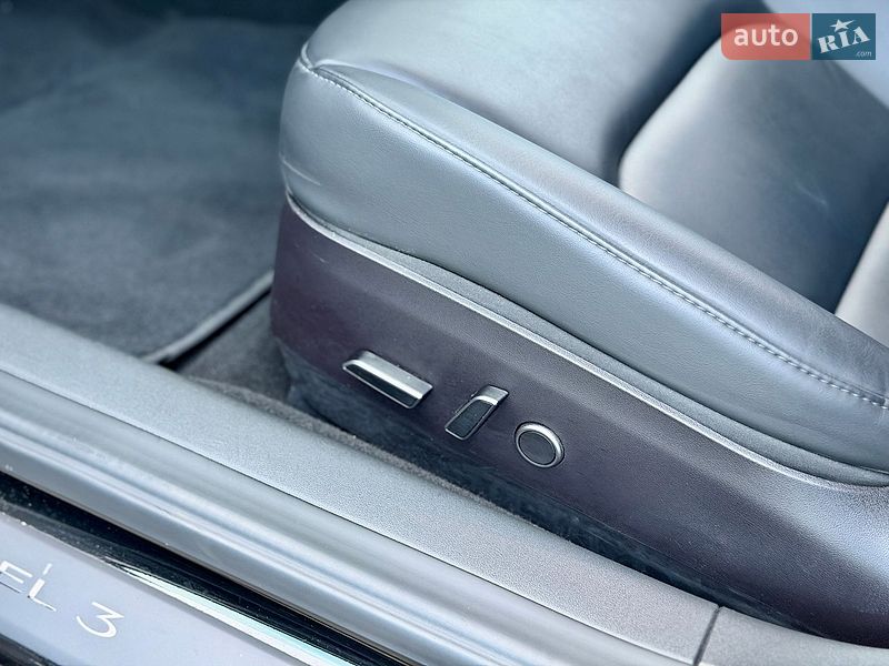 Седан Tesla Model 3 2023 в Києві фото 35 Седан Tesla Model 3 2023 в Києві