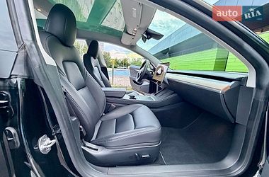 Седан Tesla Model 3 2023 в Києві фото 43 Седан Tesla Model 3 2023 в Києві