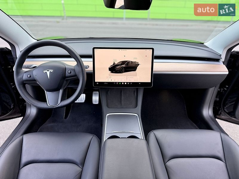 Седан Tesla Model 3 2023 в Києві фото 49 Седан Tesla Model 3 2023 в Києві