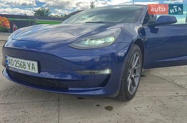 Седан Tesla Model 3 2021 в Солотвині