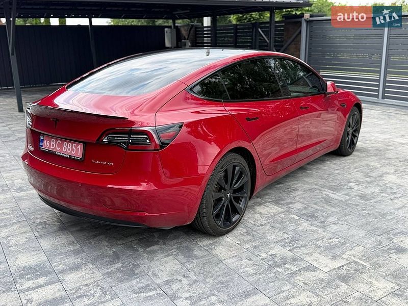 Седан Tesla Model 3 2019 в Луцьку