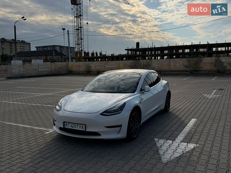 Tesla Model 3 2019 Tesla Model 3 2019