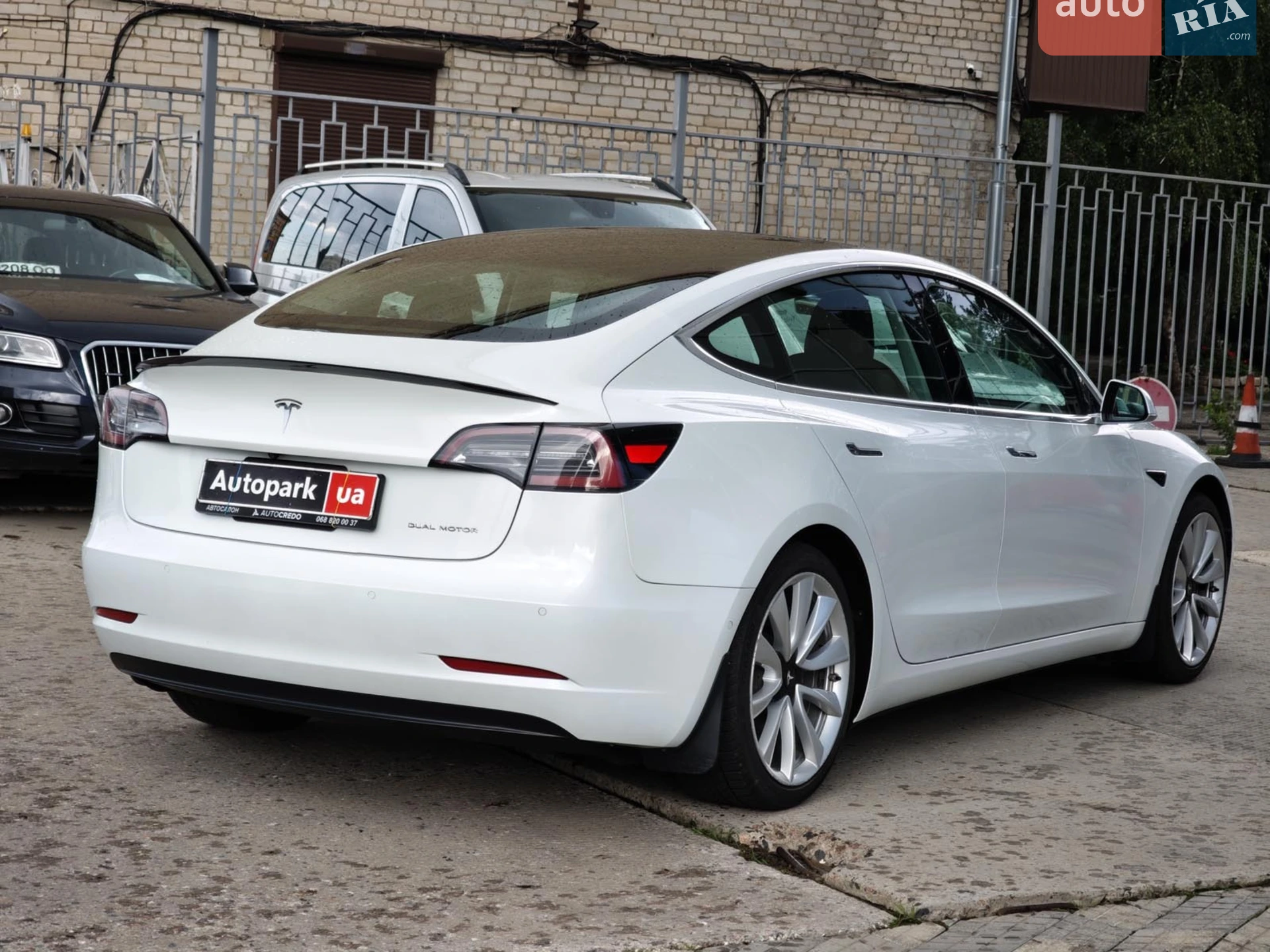 2019 Tesla Model 3 - мініатюра 12