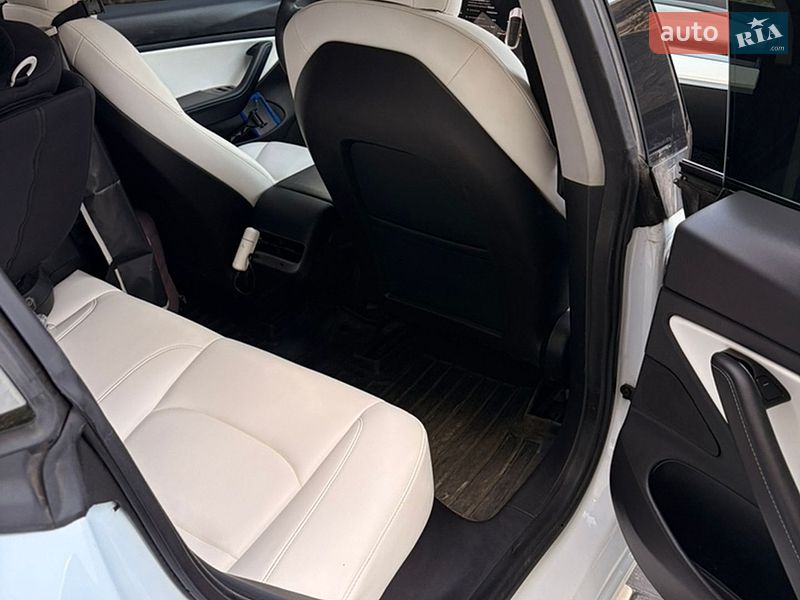 Седан Tesla Model 3 2020 в Кропивницькому фото 9 Седан Tesla Model 3 2020 в Кропивницькому