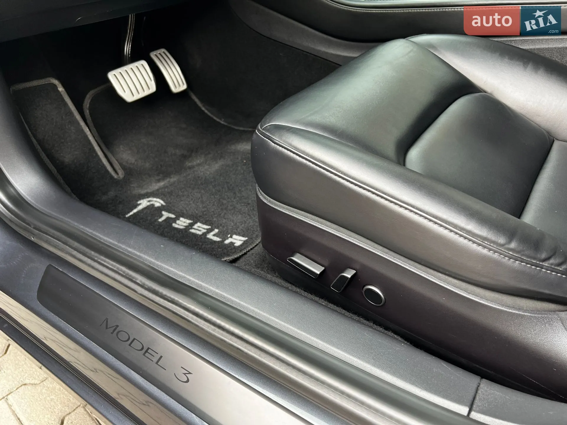 2021 Tesla Model 3 - мініатюра 27