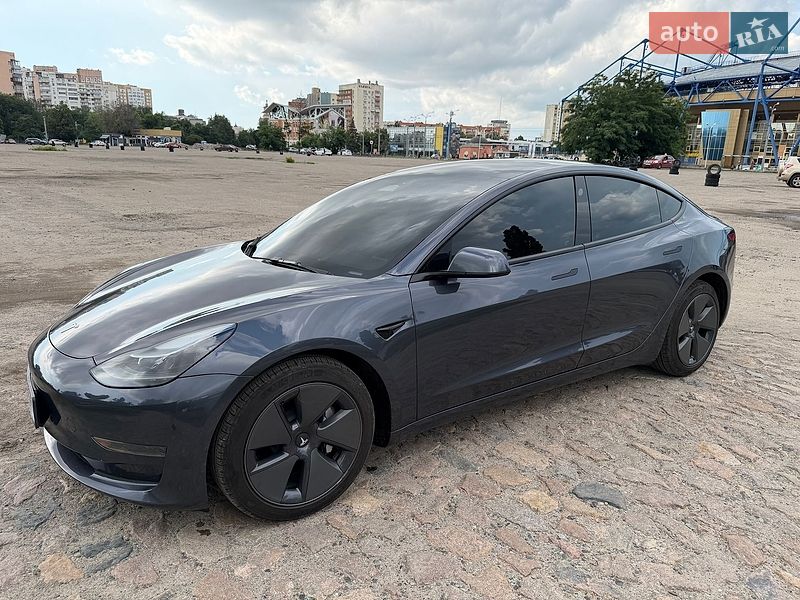 Седан Tesla Model 3 2022 в Харькове фото Седан Tesla Model 3 2022 в Харькове
