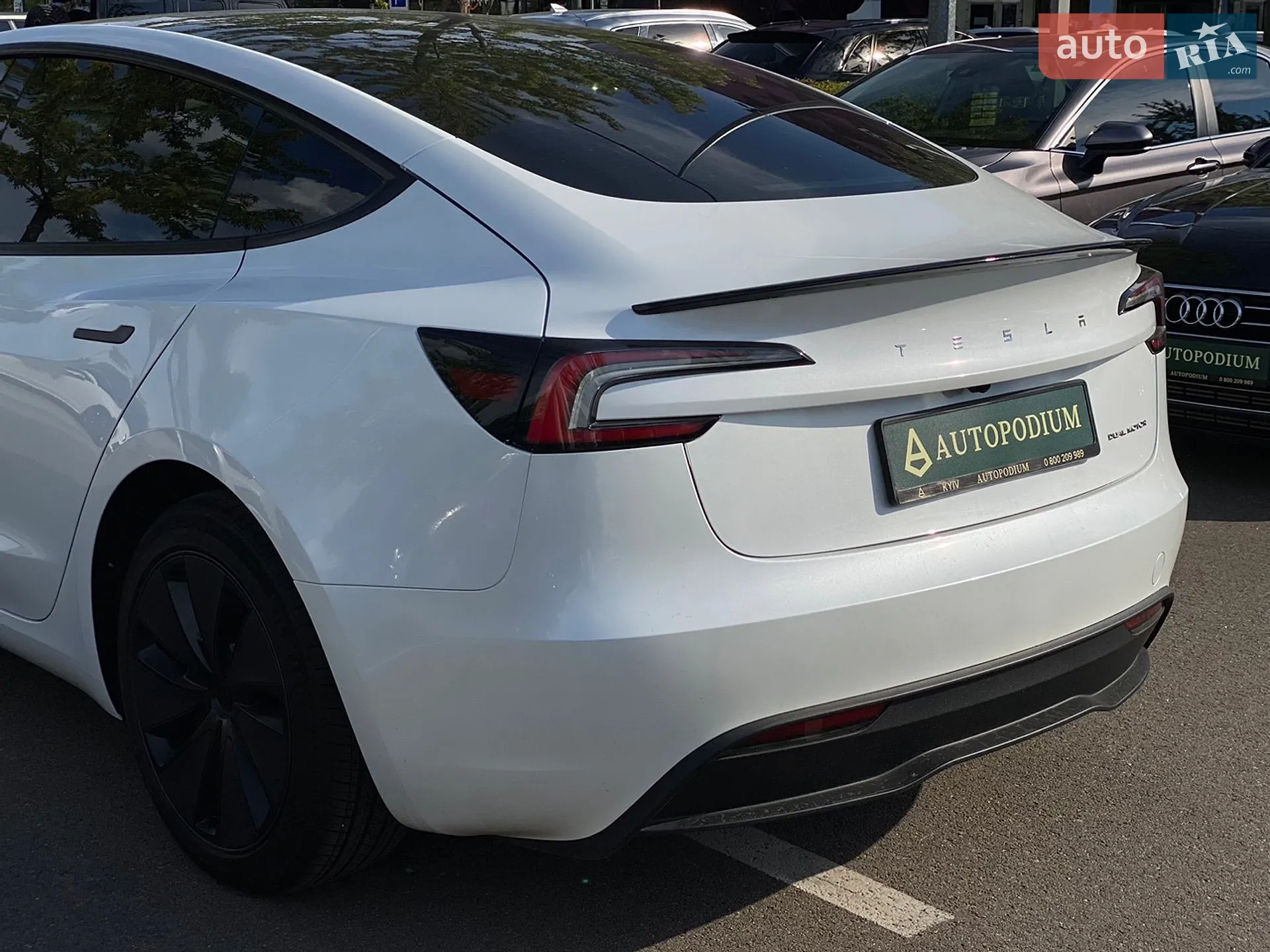 2024 Tesla Model 3 - мініатюра 8