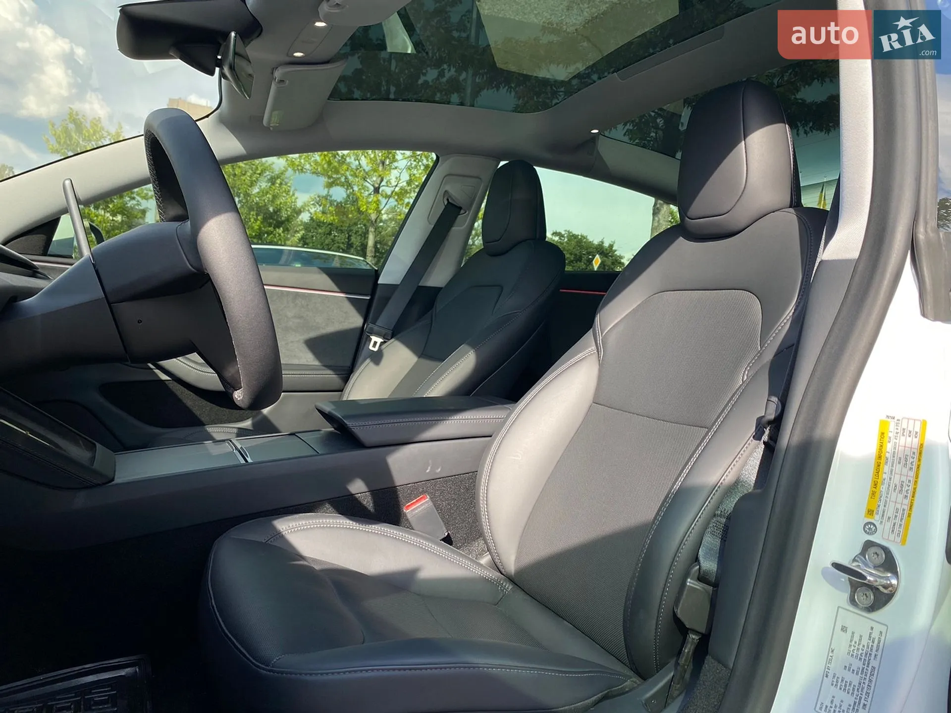 2024 Tesla Model 3 - мініатюра 13