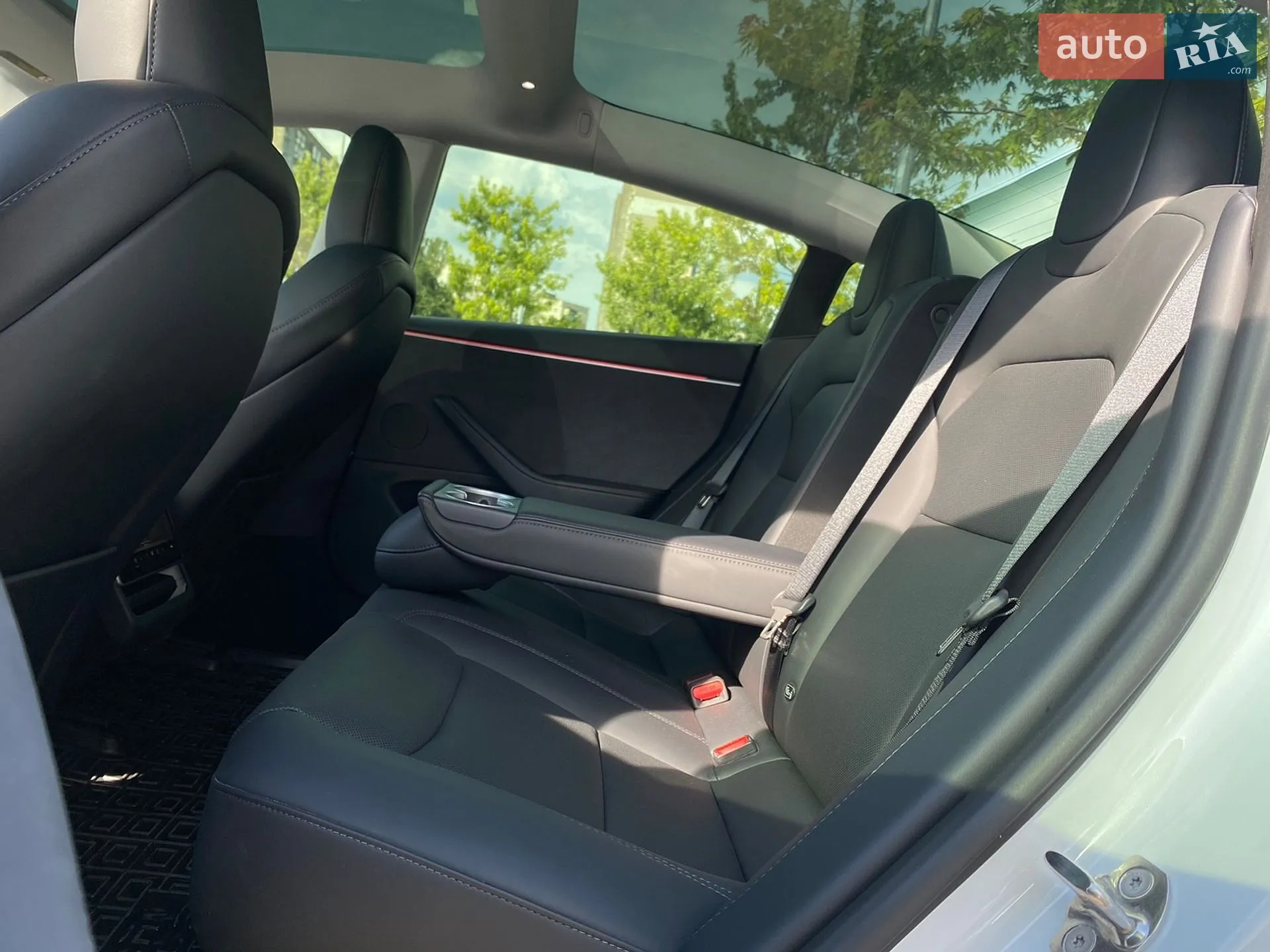 2024 Tesla Model 3 - мініатюра 16