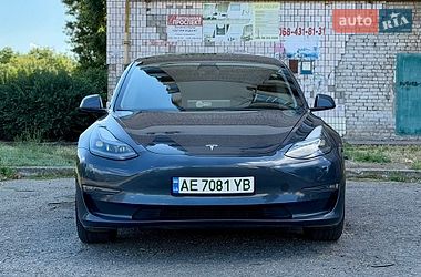 Седан Tesla Model 3 2022 в Каменском