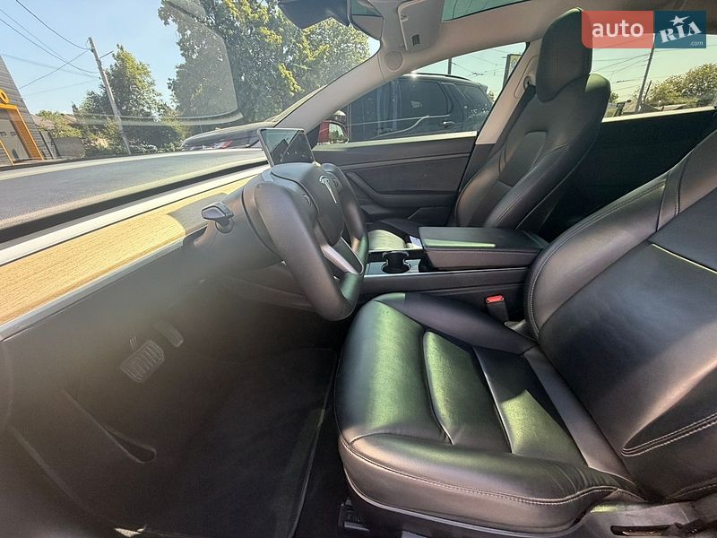 Седан Tesla Model 3 2019 в Харькове