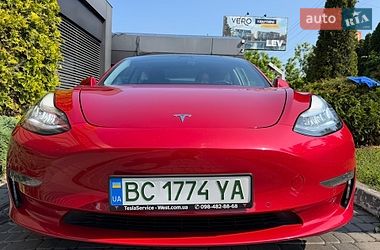 Седан Tesla Model 3 2019 в Львові