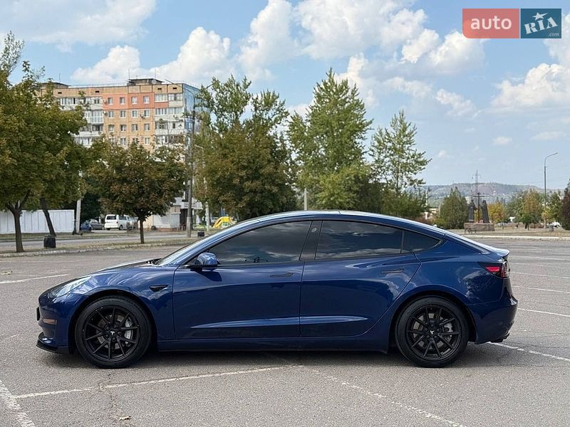 Седан Tesla Model 3 2021 в Кривому Розі фото 17 Седан Tesla Model 3 2021 в Кривому Розі