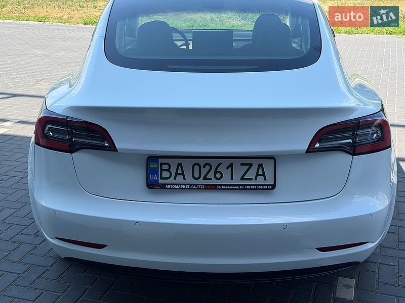 Седан Tesla Model 3 2022 в Кропивницком фото 7 Седан Tesla Model 3 2022 в Кропивницком