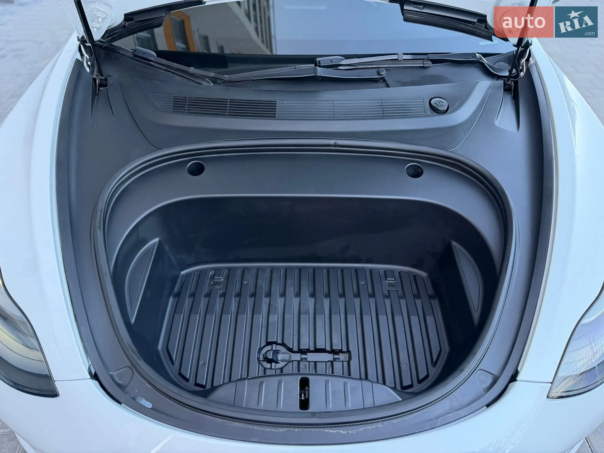 2022 Tesla Model 3 - мініатюра 28