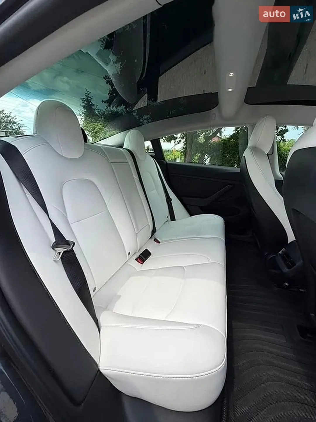 2022 Tesla Model 3 - мініатюра 14