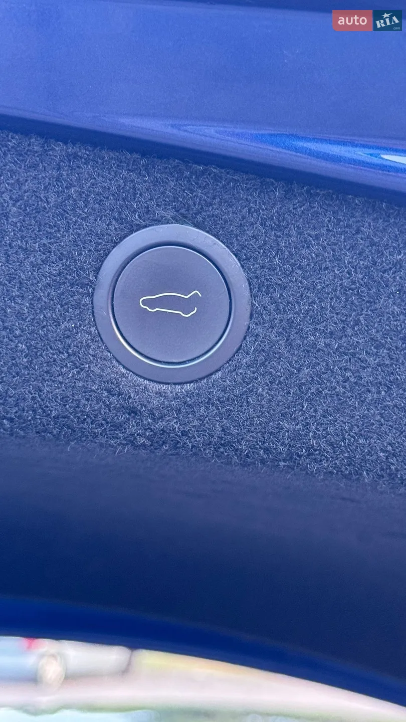 2025 Tesla Model 3 - мініатюра 37
