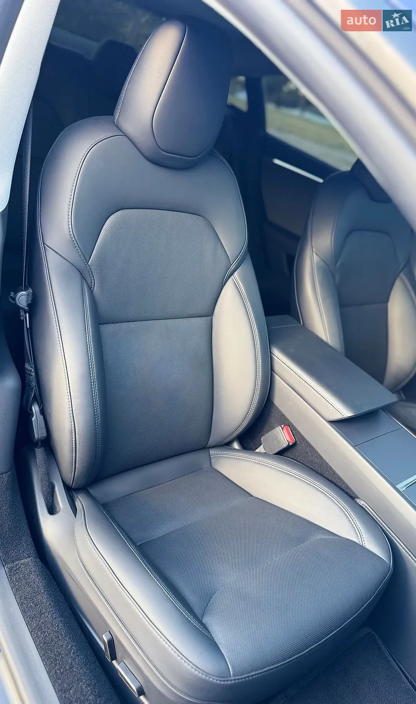 2025 Tesla Model 3 - мініатюра 39