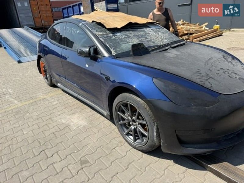 Седан Tesla Model 3 2018 в Володарке