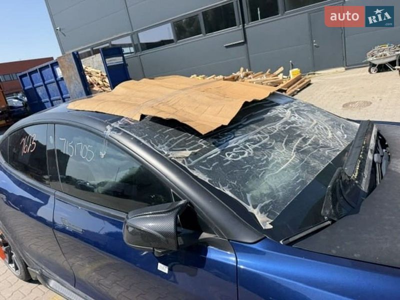 Седан Tesla Model 3 2018 в Володарке