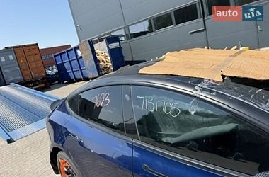 Седан Tesla Model 3 2018 в Володарке