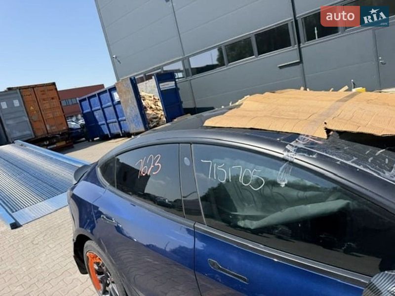 Седан Tesla Model 3 2018 в Володарке