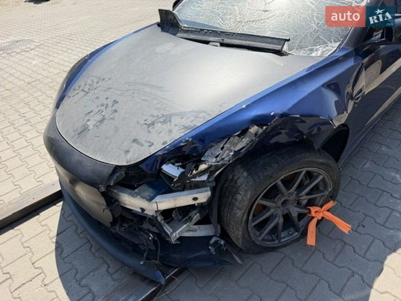 Седан Tesla Model 3 2018 в Володарке