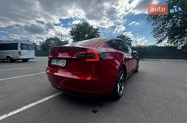 Седан Tesla Model 3 2023 в Одессе