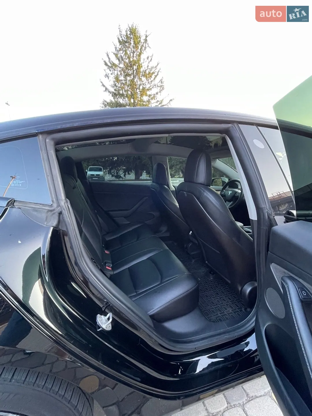 2021 Tesla Model 3 - мініатюра 9