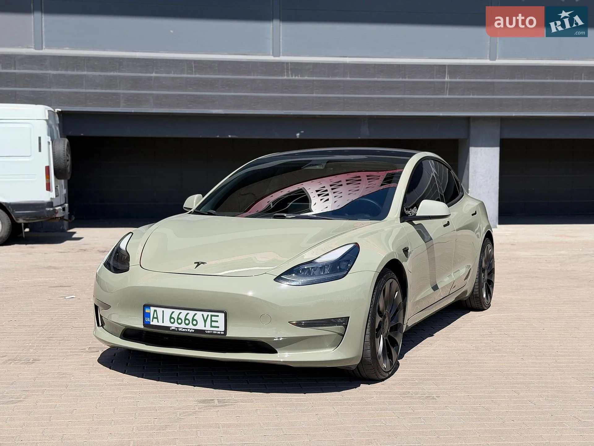 2022 Tesla Model 3 - мініатюра 29