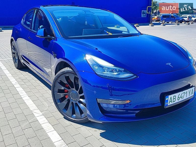 Tesla Model 3 2023