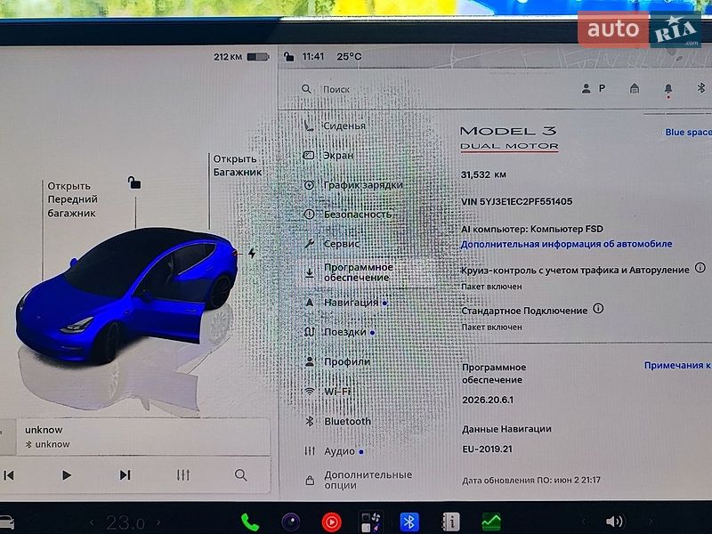Седан Tesla Model 3 2023 в Виннице