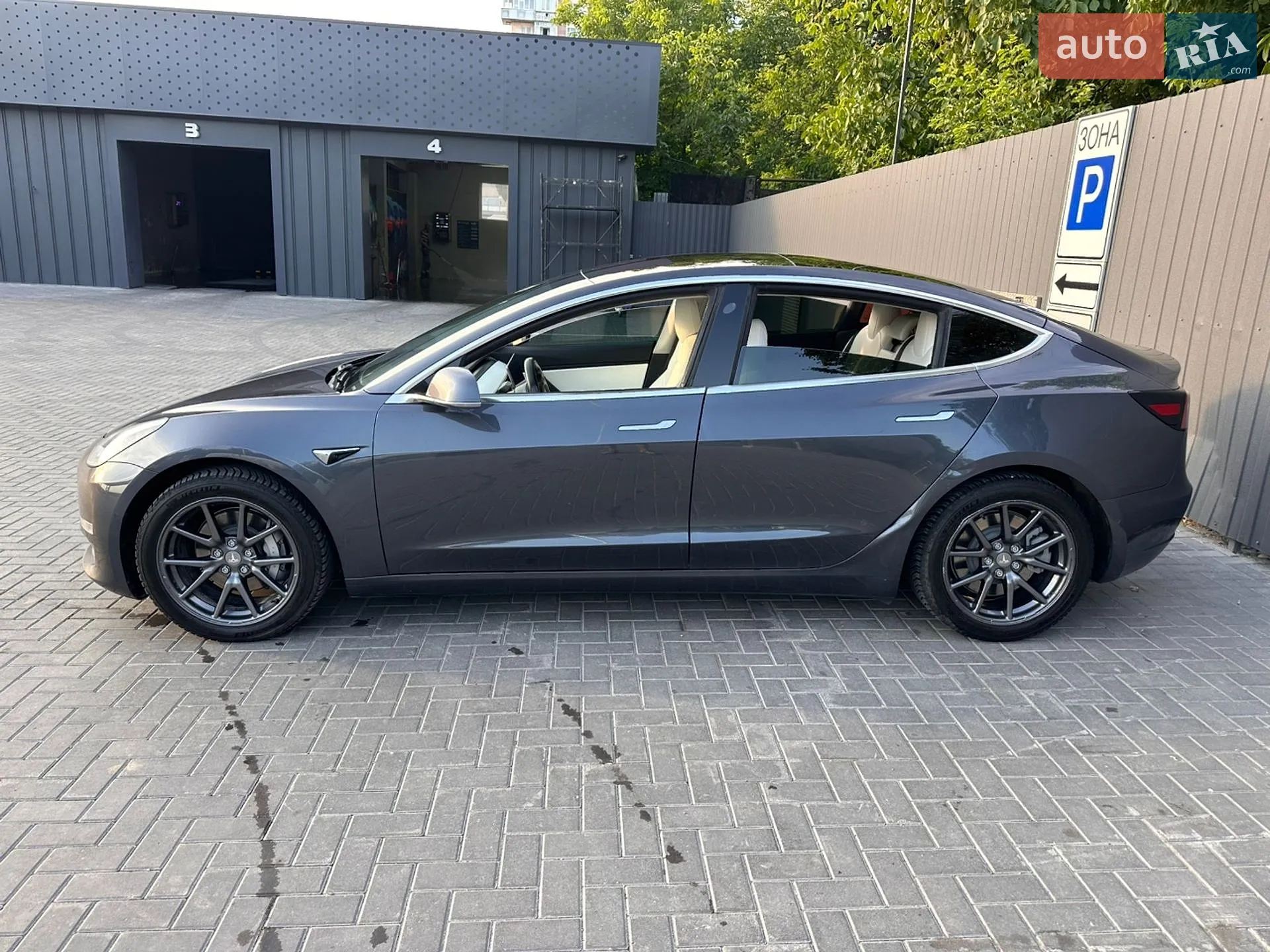 2018 Tesla Model 3 - мініатюра 5