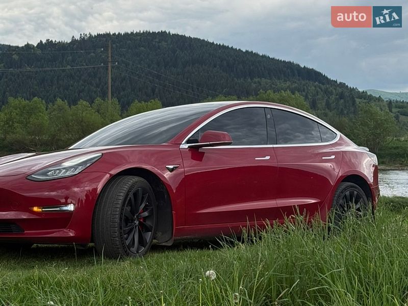 Седан Tesla Model 3 2018 в Трускавці фото 86 Седан Tesla Model 3 2018 в Трускавці