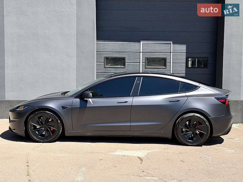 Седан Tesla Model 3 2024 в Києві фото 6 Седан Tesla Model 3 2024 в Києві