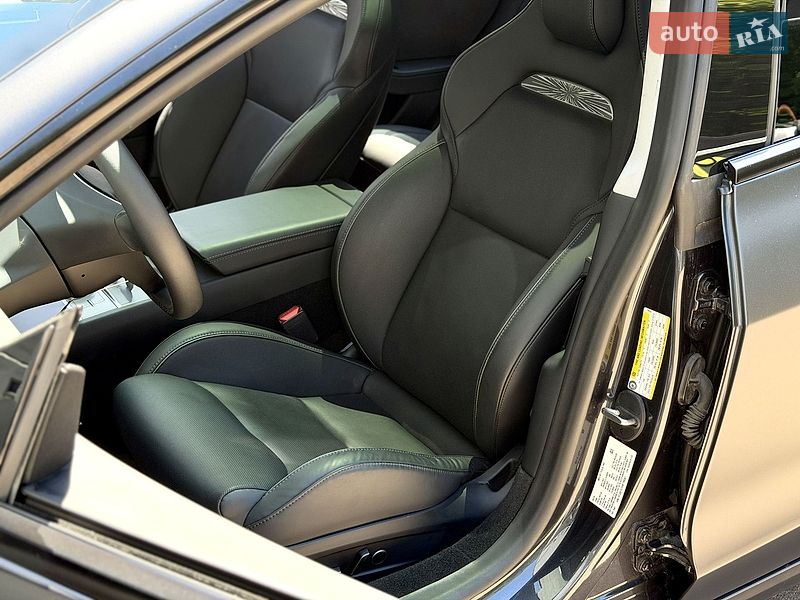 Седан Tesla Model 3 2024 в Києві фото 13 Седан Tesla Model 3 2024 в Києві