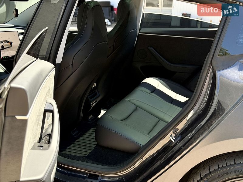 Седан Tesla Model 3 2024 в Києві фото 15 Седан Tesla Model 3 2024 в Києві