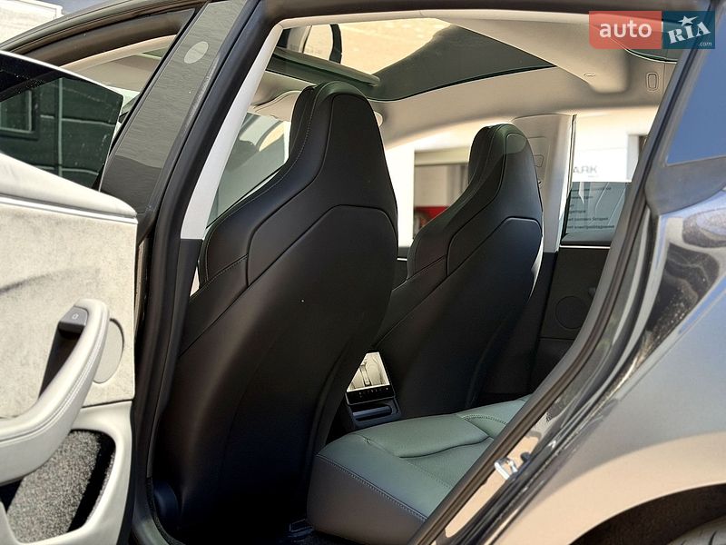 Седан Tesla Model 3 2024 в Києві фото 16 Седан Tesla Model 3 2024 в Києві