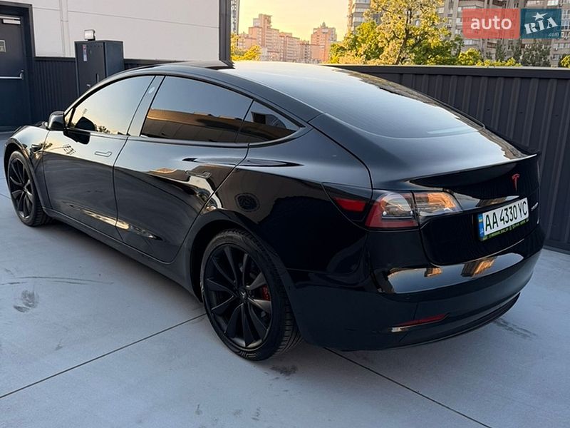 Седан Tesla Model 3 2019 в Киеве фото 5 Седан Tesla Model 3 2019 в Киеве