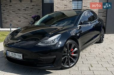 tesla model-3 2020 в Львів від професійного продавця Ярослав