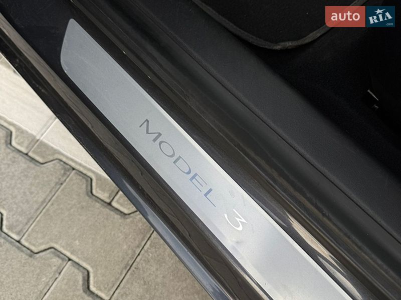 Седан Tesla Model 3 2018 в Львове фото 21 Седан Tesla Model 3 2018 в Львове