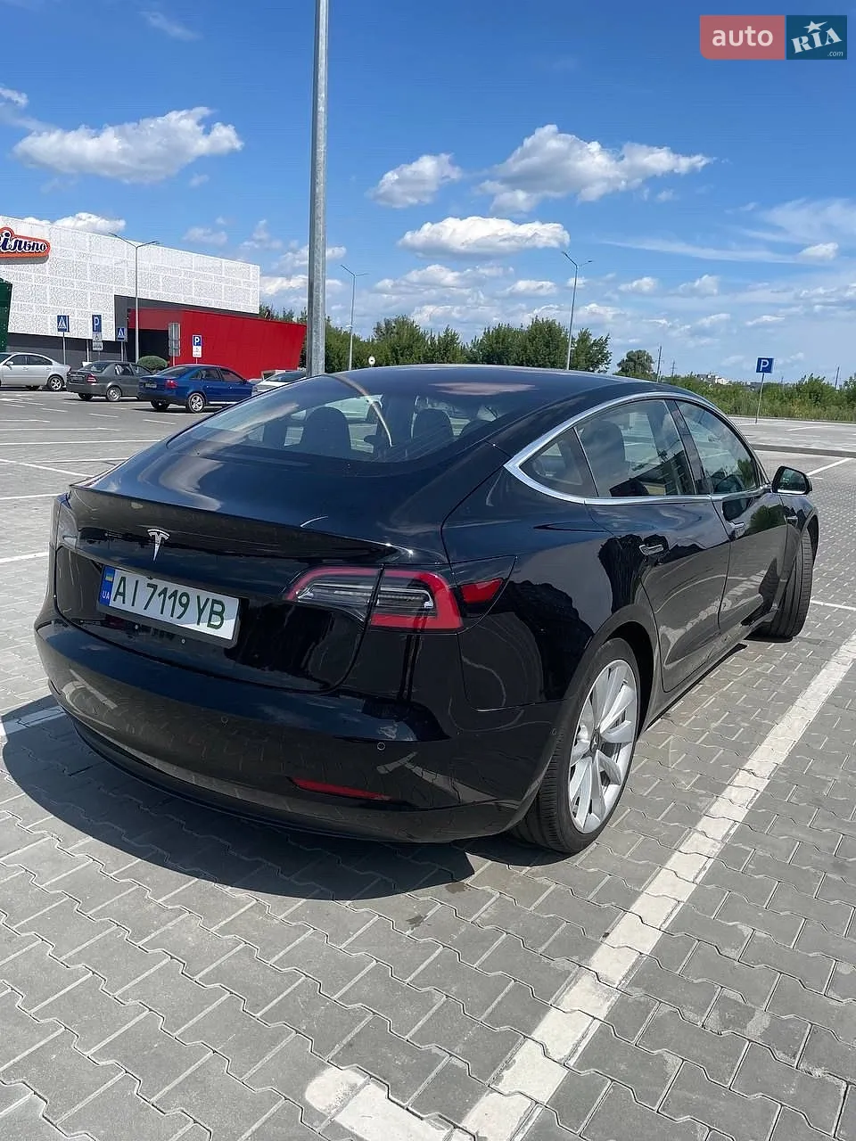 2018 Tesla Model 3 - мініатюра 4