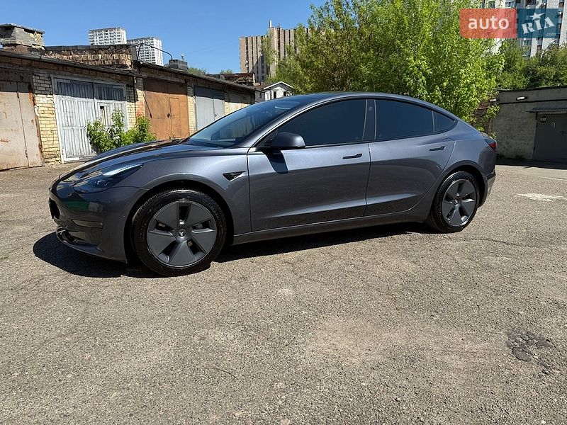 Седан Tesla Model 3 2022 в Києві фото 5 Седан Tesla Model 3 2022 в Києві
