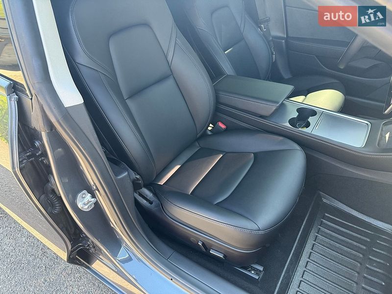Седан Tesla Model 3 2022 в Києві фото 21 Седан Tesla Model 3 2022 в Києві