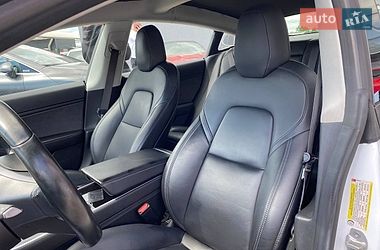 Седан Tesla Model 3 2018 в Львове фото 14 Седан Tesla Model 3 2018 в Львове