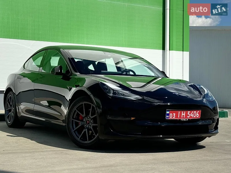 Tesla Model 3