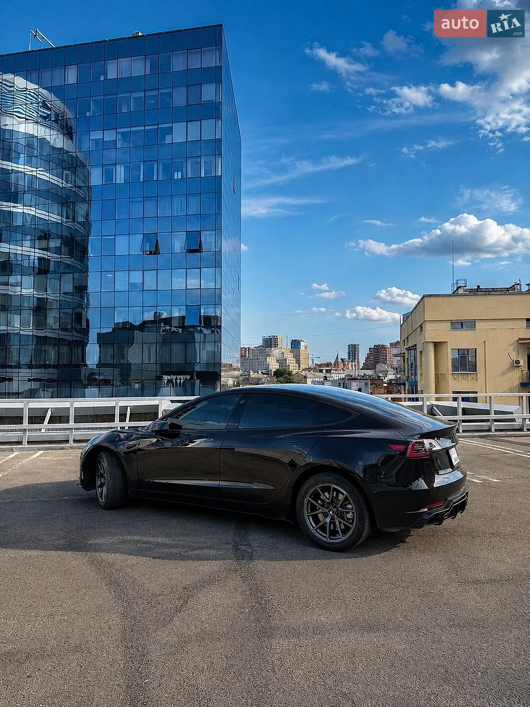 2021 Tesla Model 3 - мініатюра 3